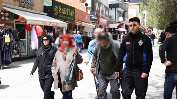 Kırıkkale Belediyesi dilencilerin haksız kazancına el koydu, yaptırım uygulandı