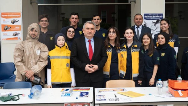 Acıbadem Üniversitesi'nde İlk Yardım Eğitimi Etkinliği Gerçekleştirildi