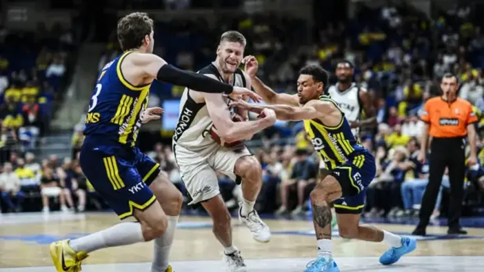 Beşiktaş GAİN Derbide Fenerbahçe Beko'yu Mağlup Etti: 85-72