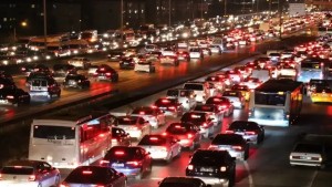 Bayramda Trafik Düzenlemeleri: Sürücülere Önemli Uyarılar
