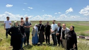 Diyarbakır’da Gülistan Doku Ailesine Destek Ziyareti