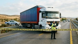Erzurum'da Tırda Bulunan Ceset Üzerine Soruşturma Başlatıldı