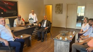 Artvin Ticaret Borsası’nın İlk Görme Engelli Üyesi Cem Sönmez’in 21 Yıllık Ticaret Serüveni