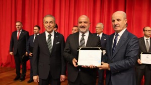 Yakın Doğu Üniversitesi 1.651 Lisanslı Sporcu ile Spor Dostu Kampüs Unvanını Aldı
