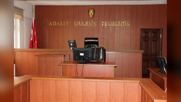 AK Parti, 4. Yargı Reformu kapsamında 12. Yargı Paketi kanun teklifini TBMM'ye sundu
