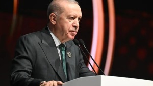 Cumhurbaşkanı Erdoğan Babalar Günü’nde fedakar babaları ve şehit babaları andı