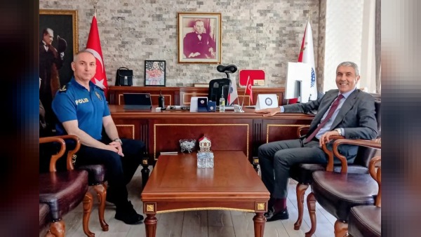Beypazarı İlçe Emniyet Müdürü Umut Aytekin’e Kaymakam Ünal Coşkun’dan ziyaret ve başarı dileği