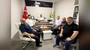 Artvin Belediye Başkanı Sadettin Dağ, ASFK Bölge Müdürü Gürsoy ile projeleri görüştü