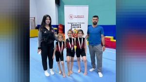 Karslı jimnastikçiler disiplinli çalışmayla yarı finale yükseldi, gurur kaynağı oldu