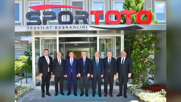 Giresun’da gençlere özel Diyanet Gençlik Merkezi ve yarı olimpik yüzme havuzu yatırımları başlıyor