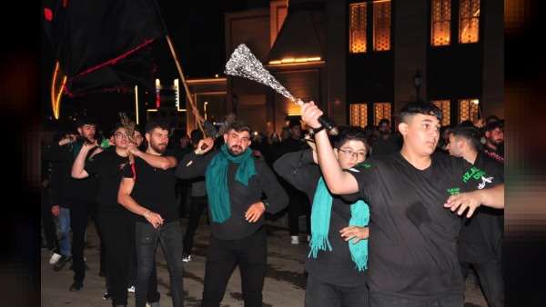 Kars’ta Tasua ve Aşura Yürüyüşüyle Hz. Hüseyin ve Kerbela Şehitleri Anıldı