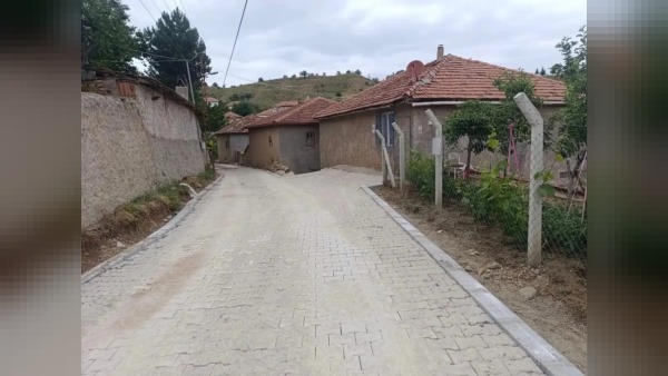Kırıkkale İl Özel İdaresi kırsalda 7/24 altyapı ve yol çalışmalarını hızlandırdı