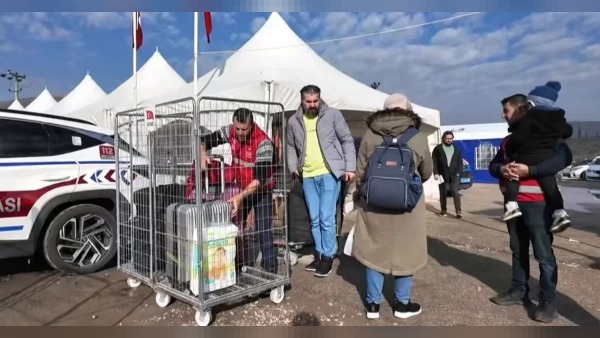Türkiye’de yasal kalış hakkı olan yabancı sayısı 3 milyon 632 bin 64 olarak açıklandı