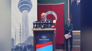 Seyfullah Hacımüftüoğlu’ndan medyada lekelenmeme hakkı vurgusu TİMBİR Genel Kurulu’nda