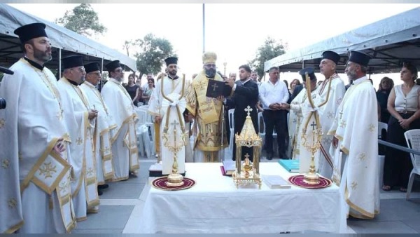 Antakya St. Pierre Kilisesi'nde Pavlus Orduluoğlu ayiniyle barış ve kardeşlik mesajları verildi