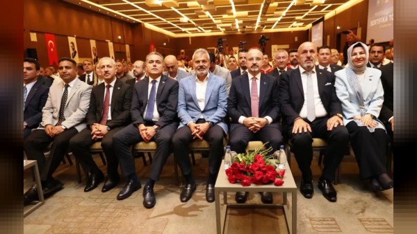 Bülent Turan: Hatay’ın olmadığı tarih anlatımı eksik kalır, terörle mücadelede model şehir