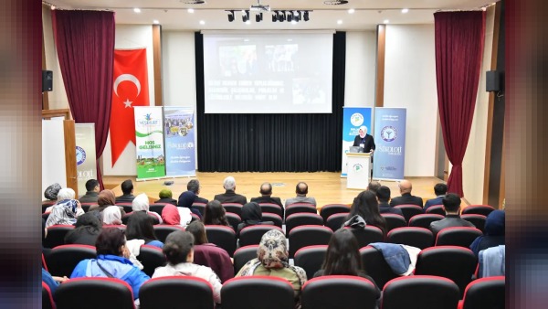 Dijital Linçin Çok Boyutlu Nedenleri Malatya'da Hazırlanan Raporla Açıklandı