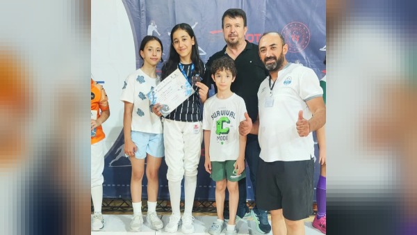 Elif Reyyan Kaya, Eskrim Federasyon Kupası’nda Türkiye üçüncüsü oldu