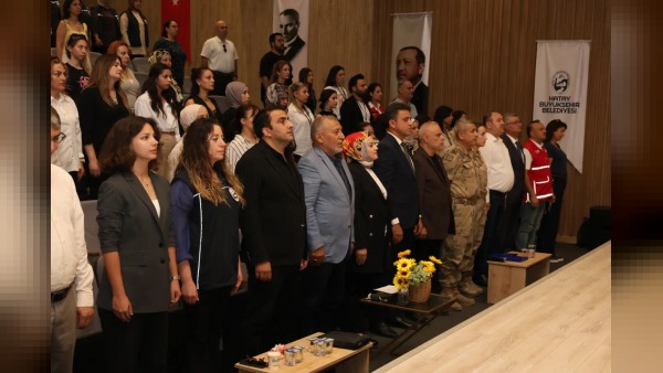 Hatay’da koruyucu aile paneli: Abdullah Akdaş ve Din Hizmetleri Uzmanı konuştu