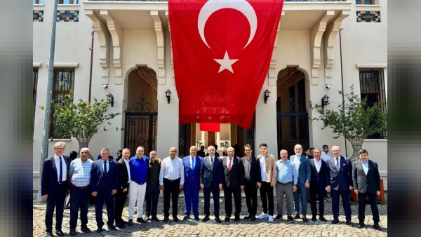 Kaymakam Önder mesajıyla İskenderun’un 5 Temmuz Kurtuluş Bayramı’nı kutladı