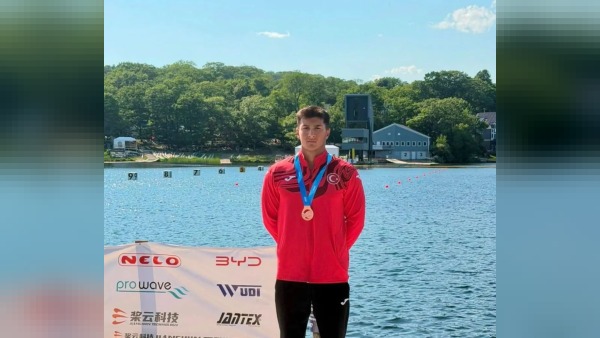 Rahmi Kaan Karahan 200 metrede 38.79’la dünya üçüncüsü oldu