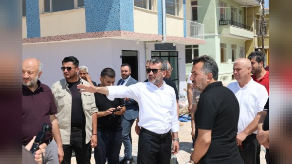 Şahin Şerifoğulları Güneykent’te 2,5 kilometrelik Seyir Yolu’nu inceledi