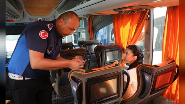 Hatay’da HBB zabıtası otogarları denetledi: ateşli silah araması yapıldı