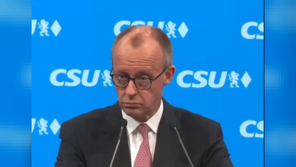 Merz: NATO zirvesi zorlu dönemde; Almanya 2026 savunmada 124 milyar avro