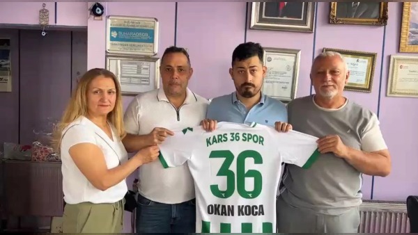 Okan Koca’dan Kars 36 Spor’a 570 Euro’luk harçlık desteği