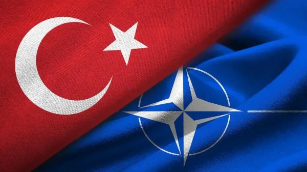 Ankara zirvesinde 16 ülke bayrağı ve Mehteran gösterisi: 3 bin basın izliyor
