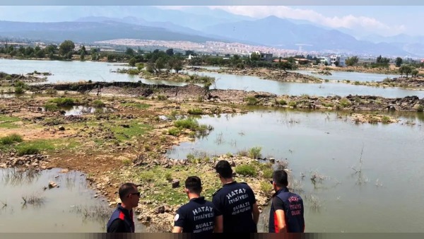 Hatay’da koyun otlatmaya çıkan kadın lav tüpü mağarasında bulundu