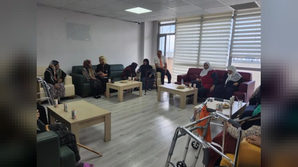 Kars Açık Kapı ekipleri huzurevini ziyaret etti: talepler yüz yüze dinlendi