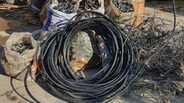 Kırıkhan’da şantiyeden 3,5 milyon liralık kablo hırsızlığı: 3 kişi tutuklandı