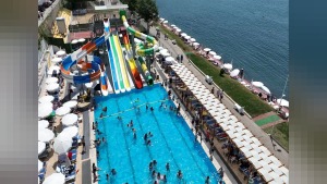 Mavi Bayraklı Sevgi ve Barış Plajı yaz sezonunda hizmette
