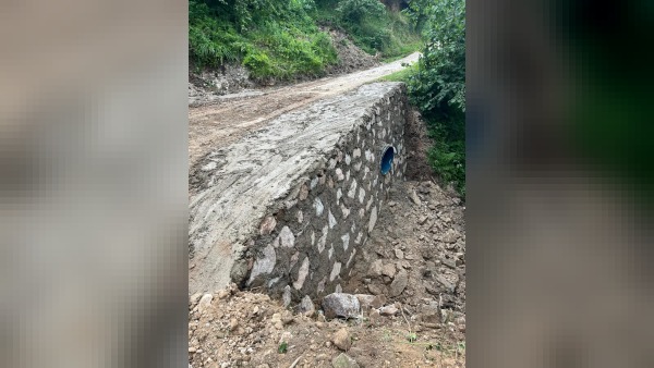 Kuzgun Köyü’nde menfez altı boşaldı: tehlike 1 günde giderildi