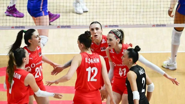 Filenin Sultanları Osaka’da 3-1 kazandı, VNL Finalleri’ne güçlü gidiyor