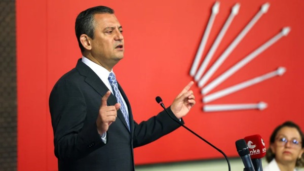 CHP’de olağanüstü kurultay için yarın sulh hukuk mahkemesine başvuru