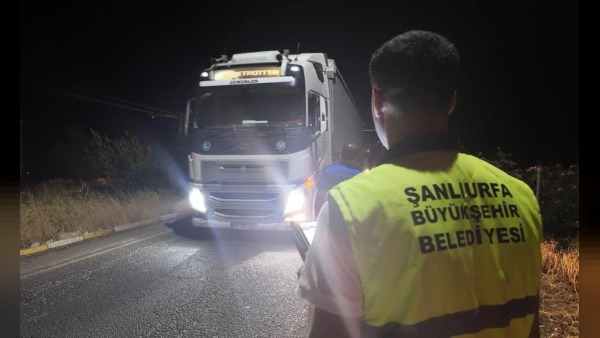 Şanlıurfa’da şehir girişlerinde yük kamyonlarına periyodik denetim