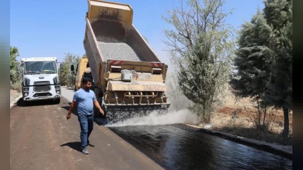 Şanlıurfa Viranşehir’de 9 kilometrelik grup yol yenilendi