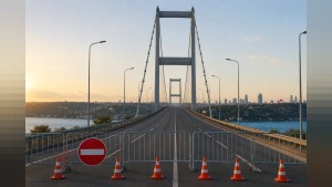 15 Temmuz Şehitler Köprüsü saat 03.00'te araç trafiğine kapatıldı