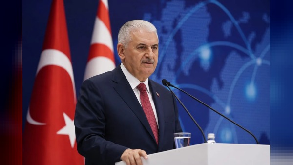 KKTC Cumhurbaşkanlığı Beyaz Salon’da 17 Temmuz forumu: Binali Yıldırım konuşacak