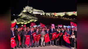 Kars’ta 15 Temmuz’un 10. yılında bayraklı kortej ve resmi anma