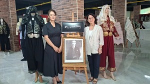 Beypazarı’nda yıl sonu sergisi Şehit Yarbay Songül Yakut Kadınlar Lokali’nde açıldı