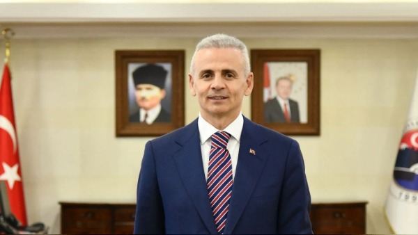 Ardahan Valisi Mehmet Fatih Çiçekli görevden alındı, Ömer Hilmi Yamlı atandı