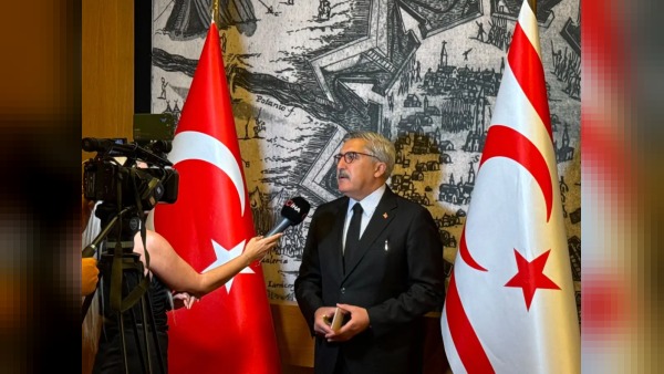 Kıbrıs’ta 20 Temmuz’un 52. yılı: “Federasyon defteri kapanmıştır”